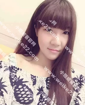 长腿胸大肤白的MM，你值得拥有