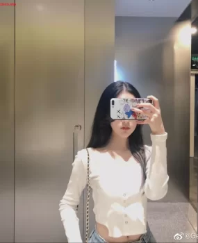 性欲强的可爱甜美妹子